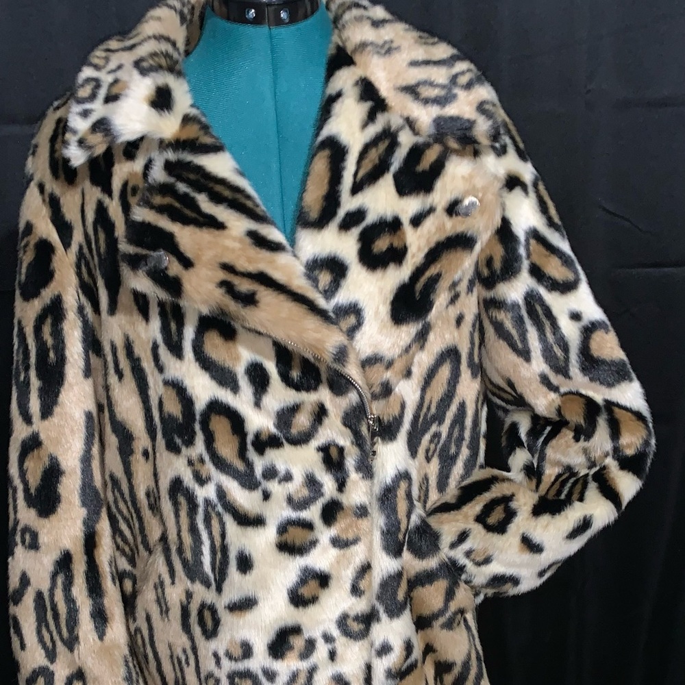 Never Worn ‘Apparis’ Leopard Print Faux-Fur Coat